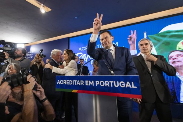 Portugal: high instability and a shift to the right
